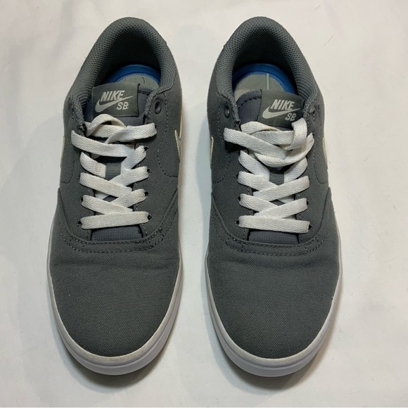 Nike SB Solar Soft Women's Sneakers - Picture 1 of 9